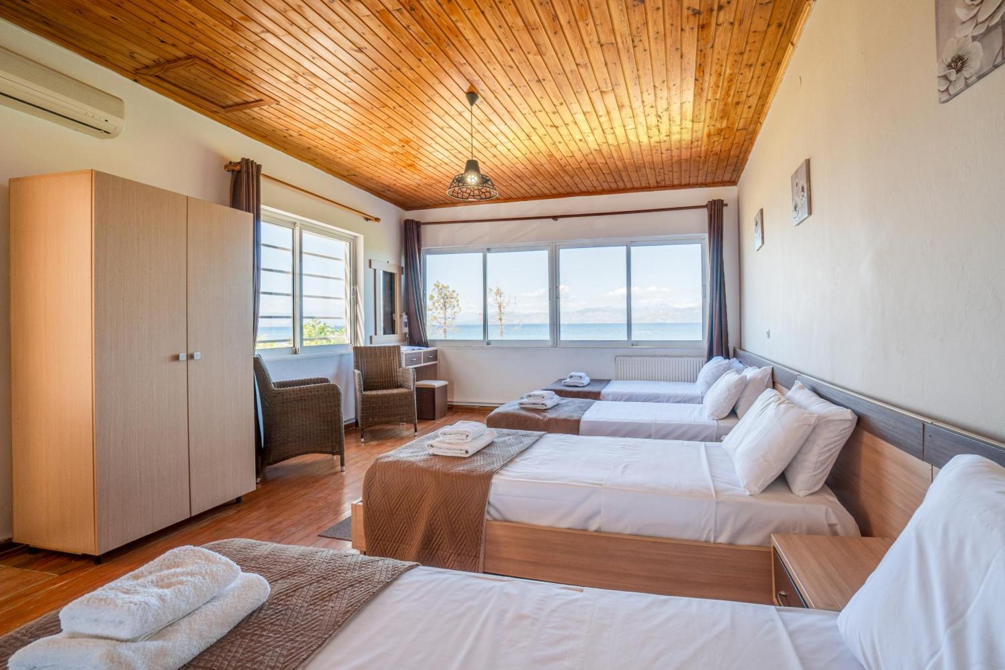 קאבוס Sandy Beach Houses - Sea View מראה חיצוני תמונה